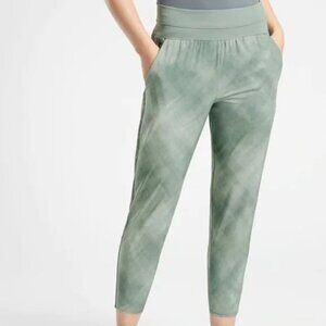 Athleta Nolita Slim Tapered Printed Crop Pant Size 0
